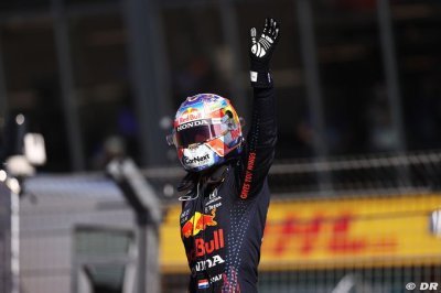 Une ’journée incroyable’ pour Verstappen, vainqueur aux Pays-Bas