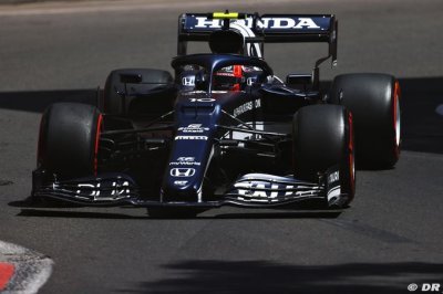 Pendant que Gasly cherchait la pole, Tsunoda trouvait le mur chez AlphaTauri