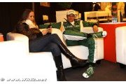 Kovalainen doit encore rester au repos