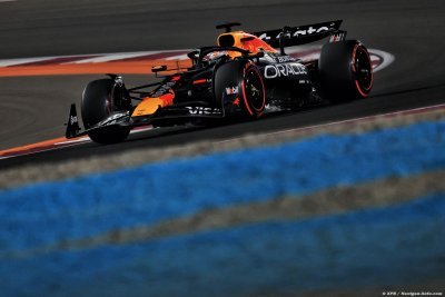 Battu par Tsunoda au pire moment, Verstappen veut ’comprendre le problème’