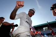 Mercedes a renoncé à ‘mettre Hamilton en cage'