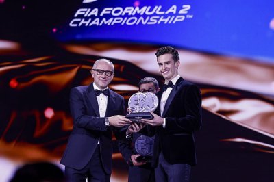Pourchaire ’déçu’ d’être le 3e champion F2 de suite à manquer une promotion en F1