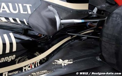 New floor and rear wing for Lotus in Singapore
