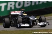Barrichello juggling five phones to extend F1 career