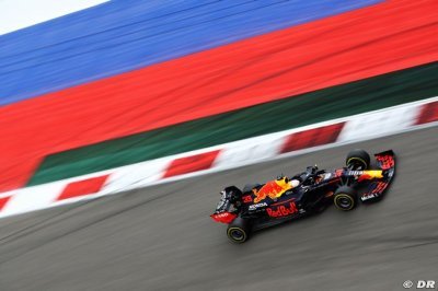Red Bull n’écarte pas Perez et Hulkenberg selon Marko