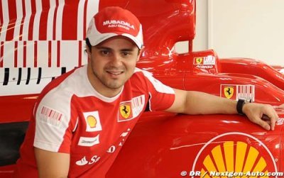Ferrari hints Massa to extend contract into 2011