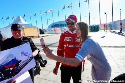 Mercedes dément une nouvelle fois un intérêt pour Vettel