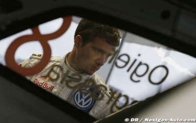 ES3&nbsp;: Ogier garde le rythme