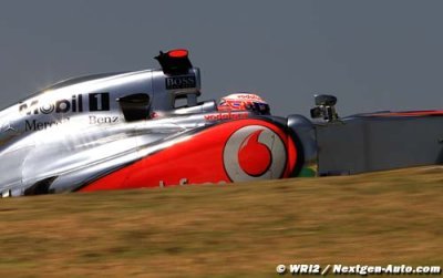 Button sees Hamilton departure as great title chance