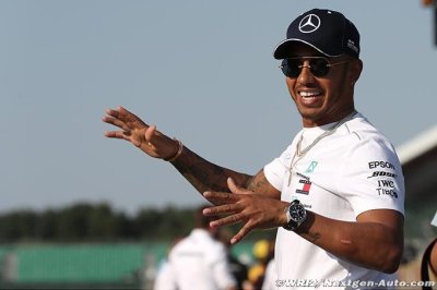 Hamilton se rendra en Russie si l’Angleterre est en finale