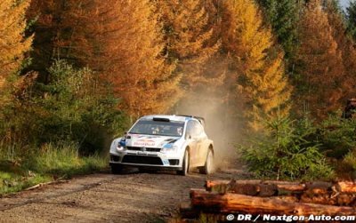 Ogier mène un duel au sommet pour la dernière victoire de la saison