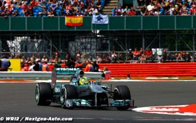Rosberg écope d’une réprimande et conserve sa victoire