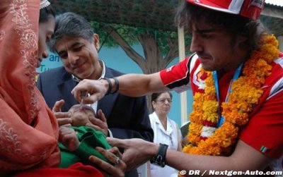 Alonso lends support to UNICEF anti polio campaign
