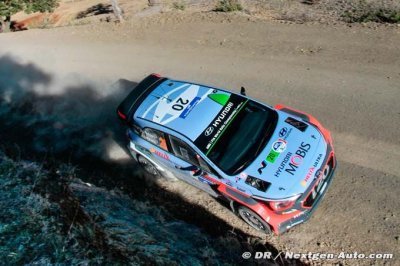SS17-18 : Paddon claims maiden win