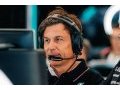 Wolff reconnait une 'erreur' dans sa relation avec les Verstappen