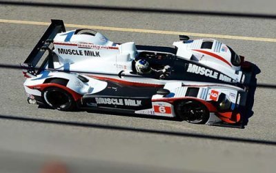 Un week-end sans faille pour Muscle Milk Pickett Racing