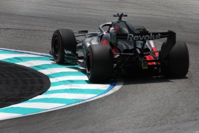 Audi boss rejects F1 exit fears amid VW crisis