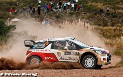 ES9-10&nbsp;: Sortie de route pour Hirvonen