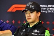 Zhou : 'Nous attendons tous la décision' de Sainz
