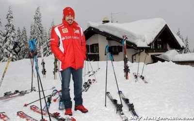 Pas de ski pour Alonso, blessé à la jambe