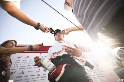 Zhou&nbsp;: Surprendre tout le monde en F1 ça fait du bien