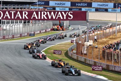 Russell gagne le Sprint F1 de Zandvoort devant Leclerc et Norris
