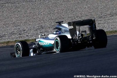 Barcelona II, day 1: Mercedes begins to show its hand