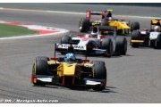 Palmer sprints to Sakhir victory 