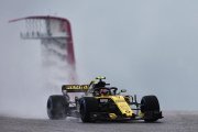 Les deux pilotes Renault F1 à l'aise sous la pluie américaine