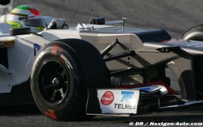 Slicks & wets see action in Melbourne