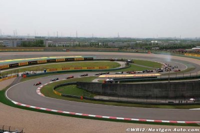 Vettel-Kvyat a ’normal racing incident’ - Heidfeld