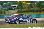 Suzuka, Course 2 - Coronel devant les Chevrolet