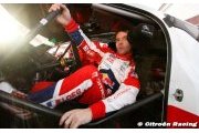Loeb rend hommage à Mikko Hirvonen
