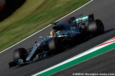Interlagos, FP1: Hamilton leads Mercedes 1-2 in Brazil