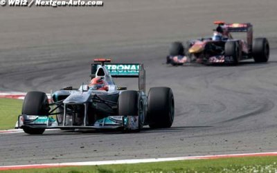 Michael Schumacher morose après le GP de Turquie