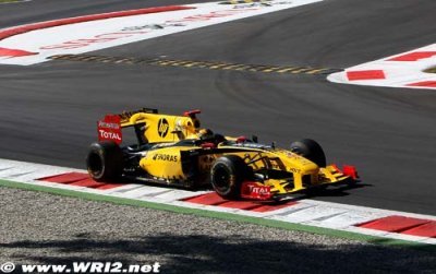Déception pour Renault, Petrov pénalisé de 5 places