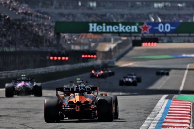 La F1 joue-t-elle avec le feu sur les départs&nbsp;? Les directeurs d’équipe temporisent