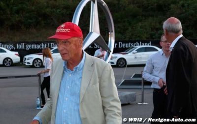 Lauda rubbishes Vettel-to-Mercedes rumour