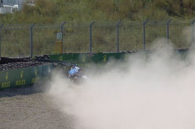 Williams F1 finit ses qualifs dans le mur avec ses deux pilotes