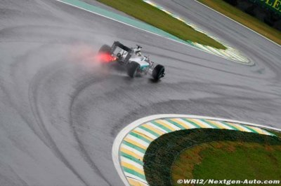 McNish&nbsp;: sous la pluie, les repères changent à chaque tour