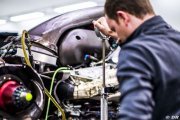 ‘Tout se joue maintenant' : les usines F1 tournent à plein régime en janvier