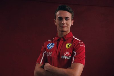 Ferrari place Câmara aux côtés de Beganovic en F2