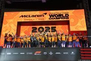 McLaren F1 : un travail 'incroyable' salué par Brown et Stella après le titre constructeurs
