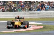 Grosjean conforte sa position de leader