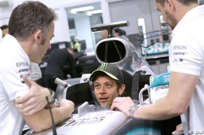 Rossi a fait mouler son baquet chez Mercedes pour son roulage en F1