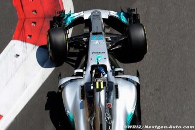 Rosberg et Bottas sont très différents selon Wolff