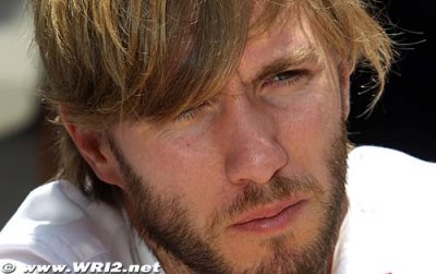 Heidfeld eyes Renault while Sutil set to stay at Force India