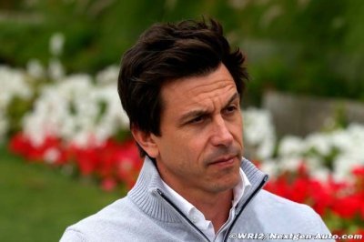 Wolff not ready to drop Hamilton tactics issue yet