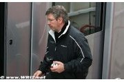Brawn denies Kubica talks, Schumacher commits through 2012