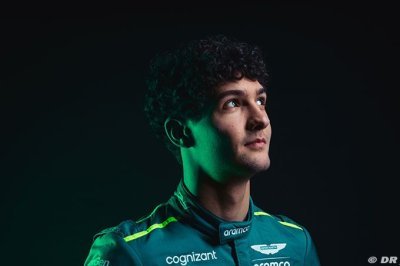 Aston Martin F1 signe Crawford dans son programme jeunes pilotes